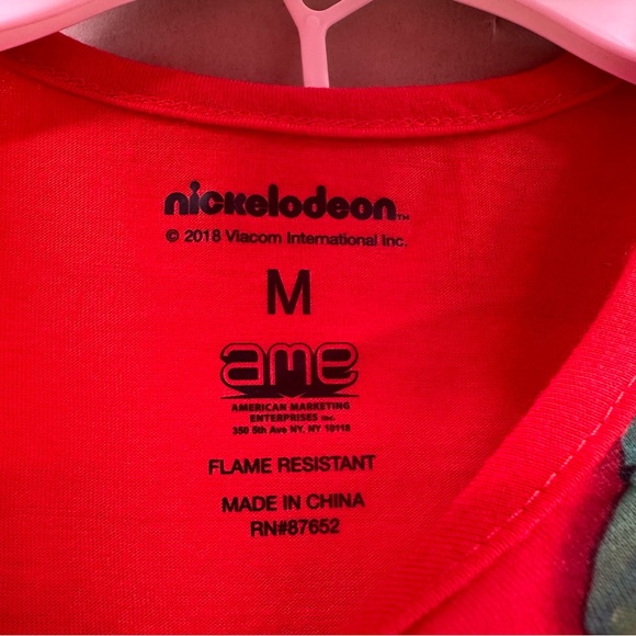 JOJO SIWA GIRLS 2PC PAJAMA WITH COZY SOCKS - Picture 3 of 5